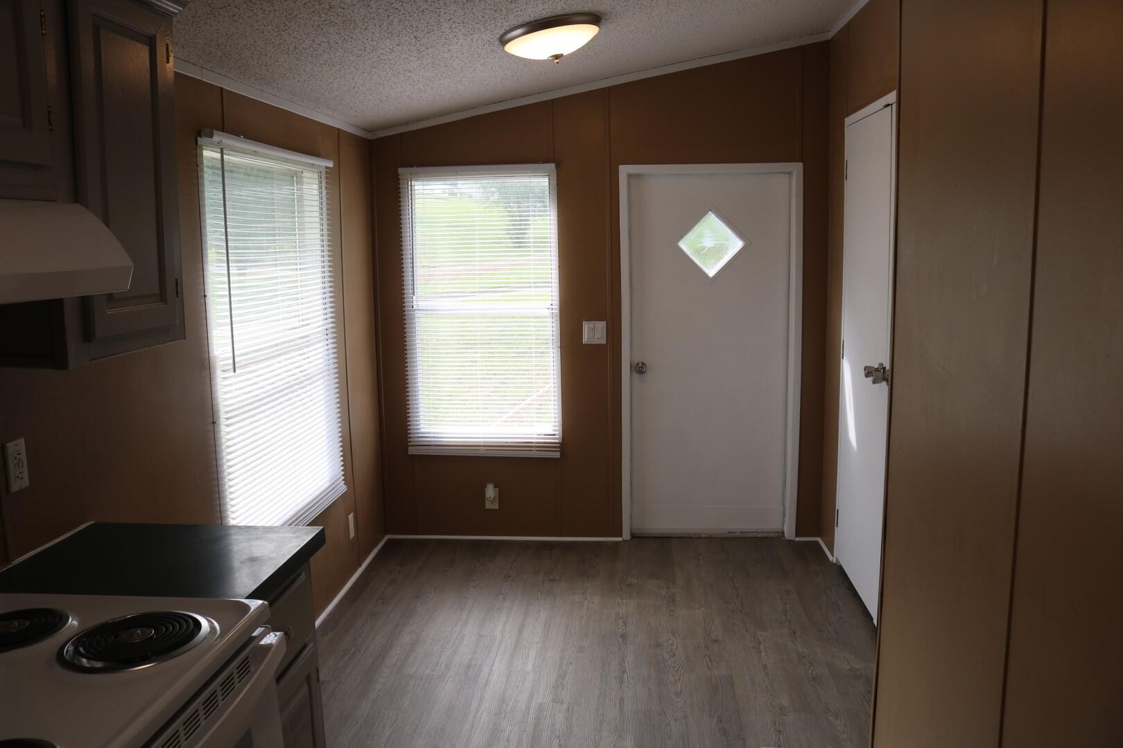 984 Holly Creek Road Greeneville, TN 37745 - Photo 8 of 23 IMG_4425