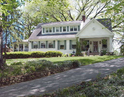 286 South Crest Road Chattanooga, TN 37404 - Photo 1 of 3 Primary Photo