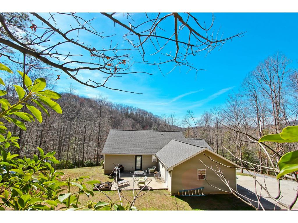 4642 Catons Grove Road Cosby, TN 37722 - Photo 2 of 24 Photo 2