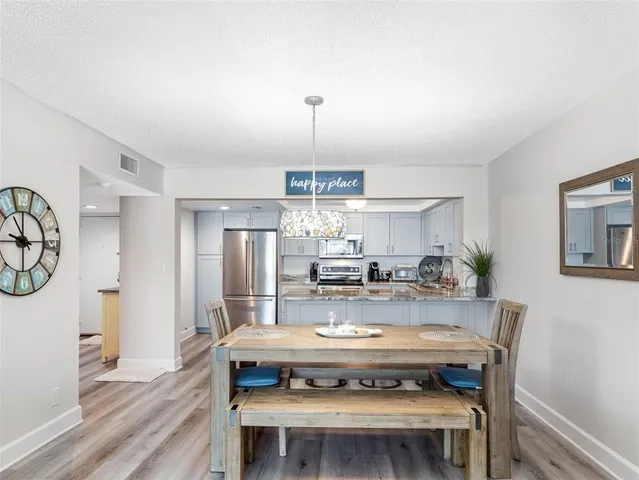 $3,500 | 1460 Gulf Boulevard, Unit 308, Clearwater Beach, FL 33767