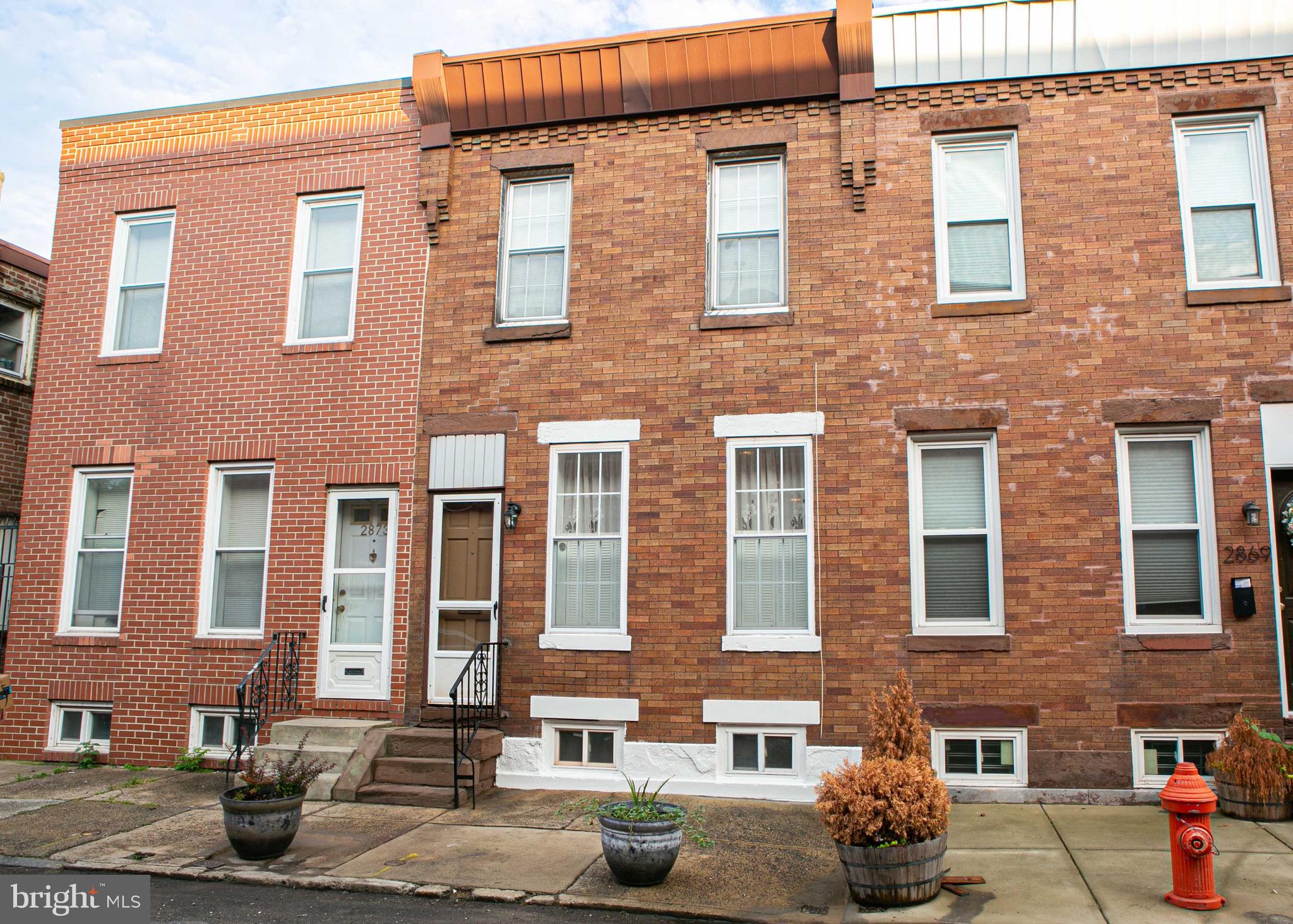 2871 Chatham Street Philadelphia, PA 19134 - Photo 1 of 32