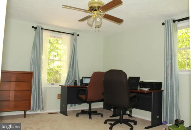 $3,600 | 18717 Flower Hill Way, Gaithersburg, MD 20879