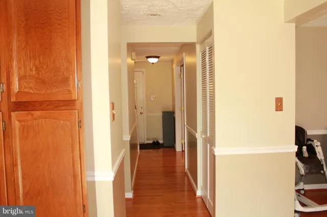 $3,600 | 18717 Flower Hill Way, Gaithersburg, MD 20879