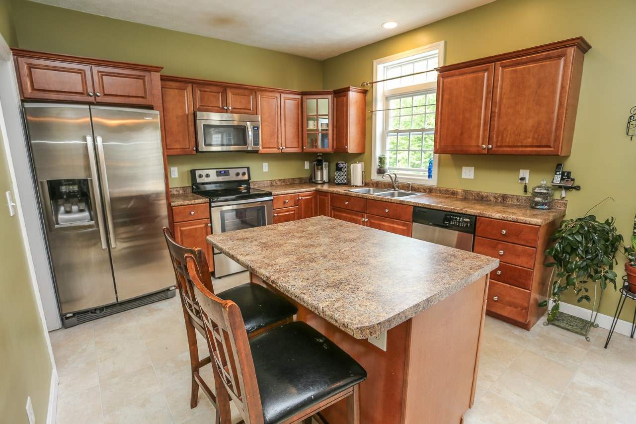 84 Stinson Road Dunbarton, NH 03064 - Photo 7 of 17 Gallery Image 7