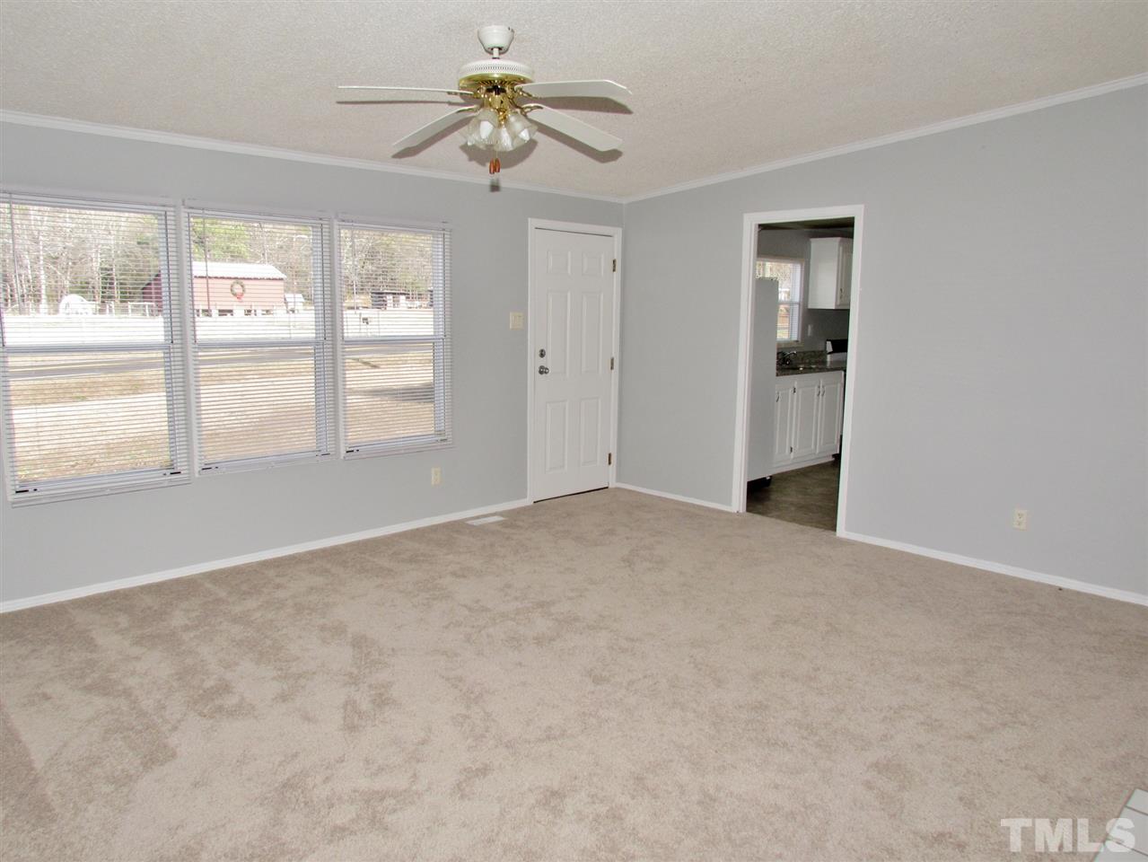 178 Clyde Pearce Road Zebulon, NC 27597 - Photo 3 of 25 Gallery Image 3