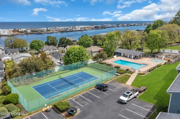 $4,000 | F-4 Hillside Court, Highlands, NJ 07732