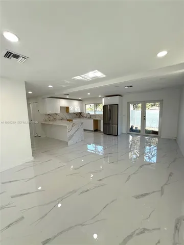 $699,000 | 6091 Southwest 64th Terrace, South Miami, FL 33143