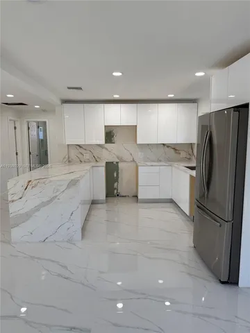 $699,000 | 6091 Southwest 64th Terrace, South Miami, FL 33143