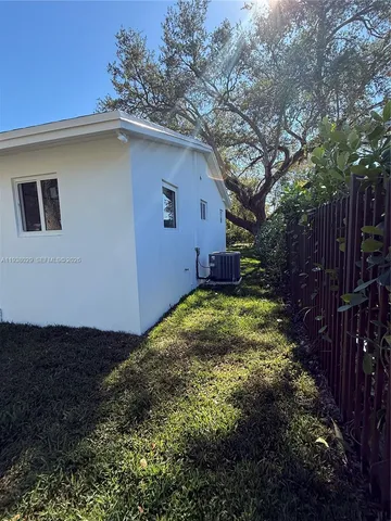 $699,000 | 6091 Southwest 64th Terrace, South Miami, FL 33143