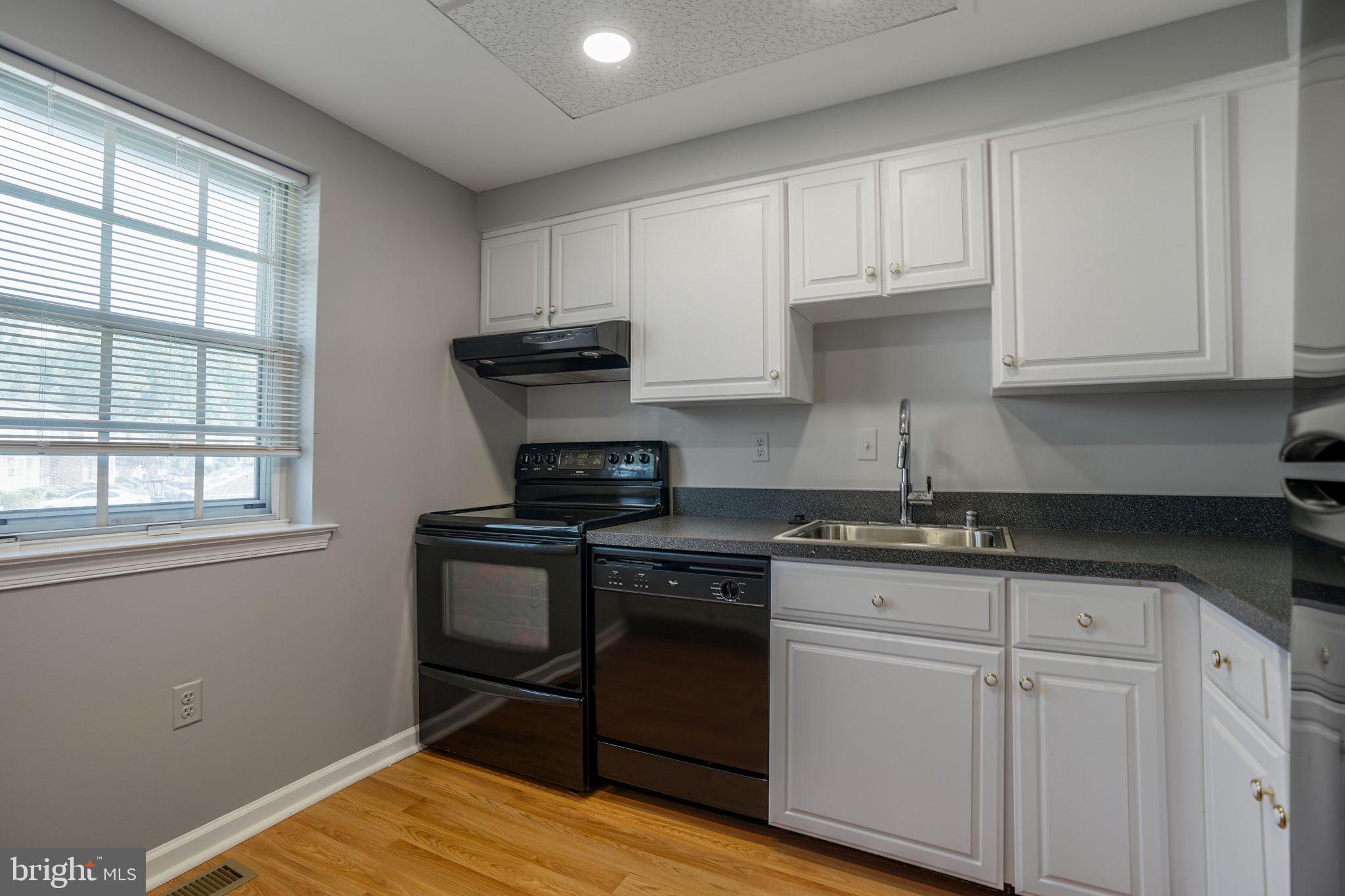 14603 Tynewick Terrace Silver Spring, MD 20906 - Photo 11 of 79