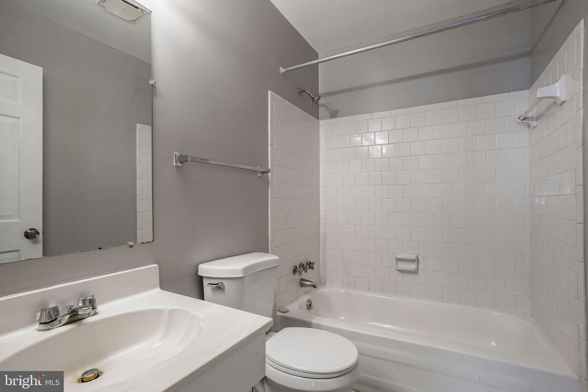 14603 Tynewick Terrace Silver Spring, MD 20906 - Photo 19 of 79