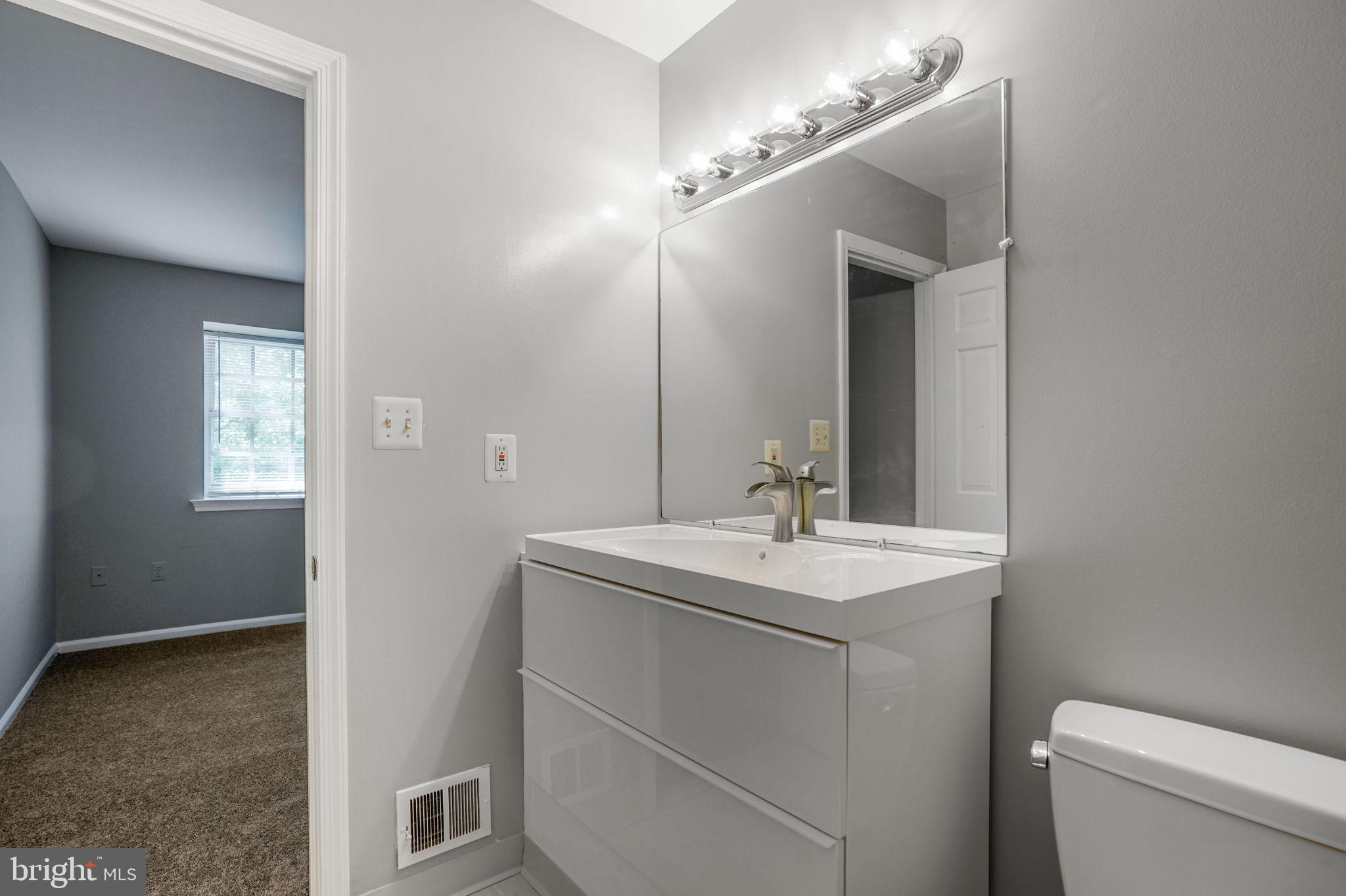 14603 Tynewick Terrace Silver Spring, MD 20906 - Photo 45 of 79