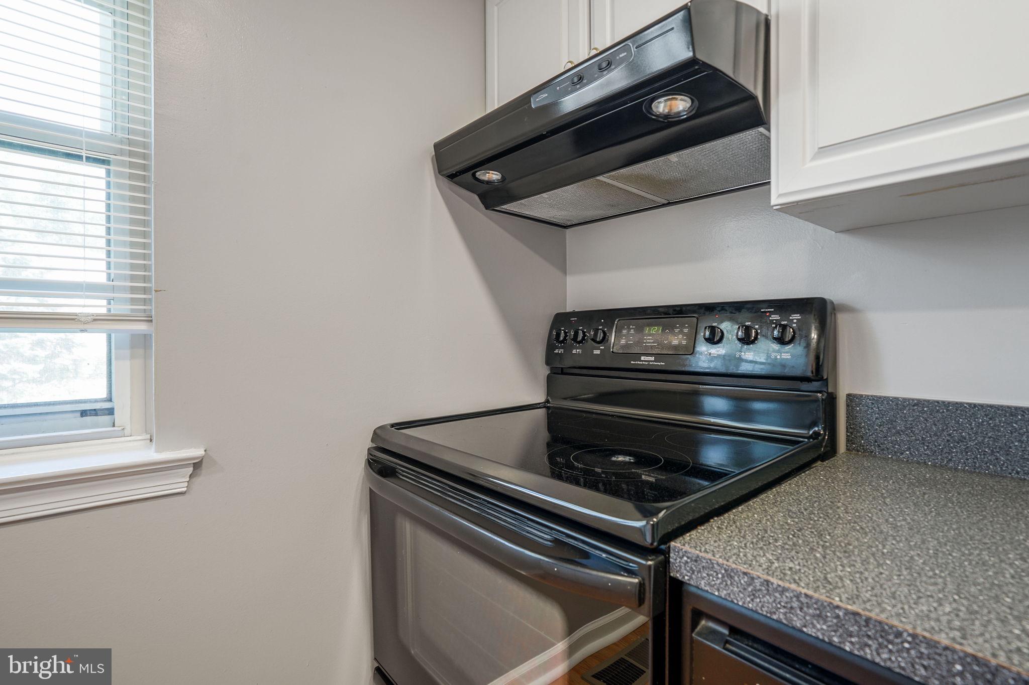 14603 Tynewick Terrace Silver Spring, MD 20906 - Photo 10 of 79