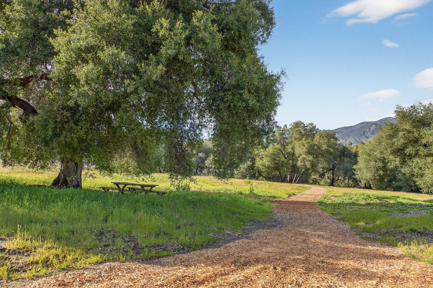 11400 Topa Vista Road Santa Paula, CA 93060 - Photo 36 of 41