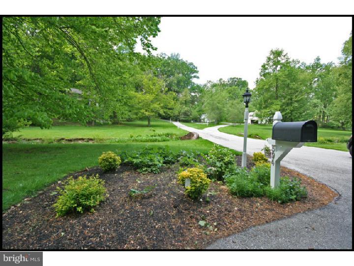 594 Contention Lane Berwyn, PA 19312 - Photo 1 of 24 Driveway