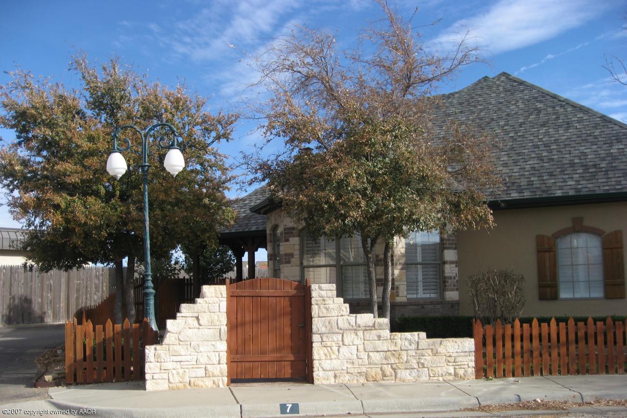 7 Monet Rue Amarillo, TX 79121 - Photo 1 of 3 Front