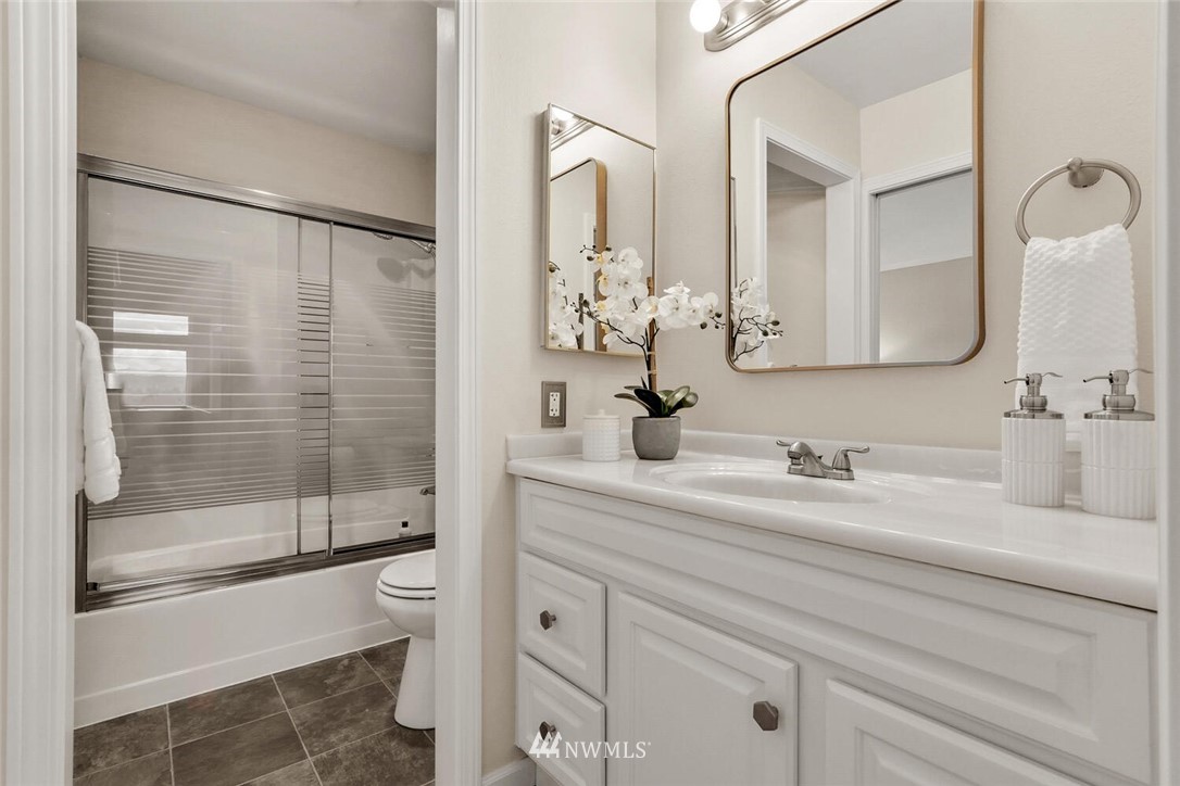 7451 Old Redmond Road, Unit 314 Redmond, WA 98052 - Photo 14 of 31