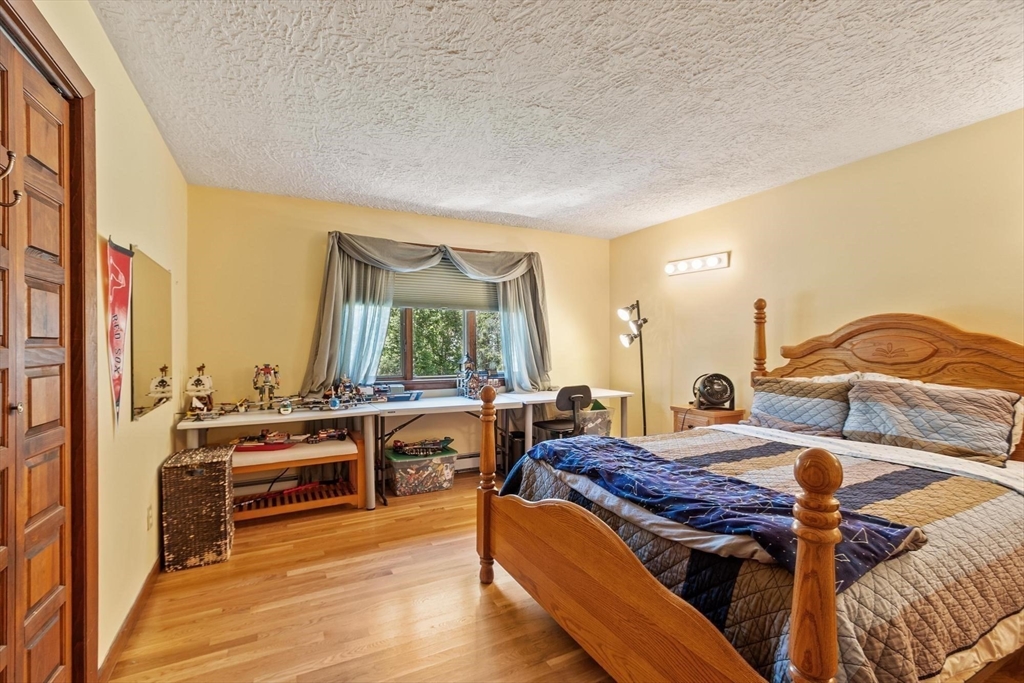 99 Beaver Road Reading, MA 01867 - Photo 15 of 42