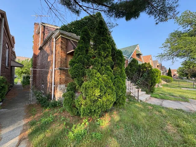 $135,000 | 8371 South Baltimore Avenue, Chicago, IL 60617