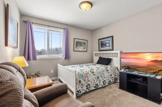 $460,000 | 15336 290th Avenue Northwest, Zimmerman, MN 55398