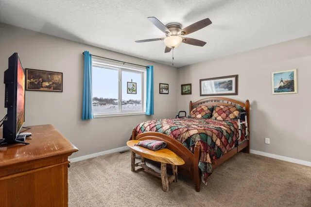 $460,000 | 15336 290th Avenue Northwest, Zimmerman, MN 55398