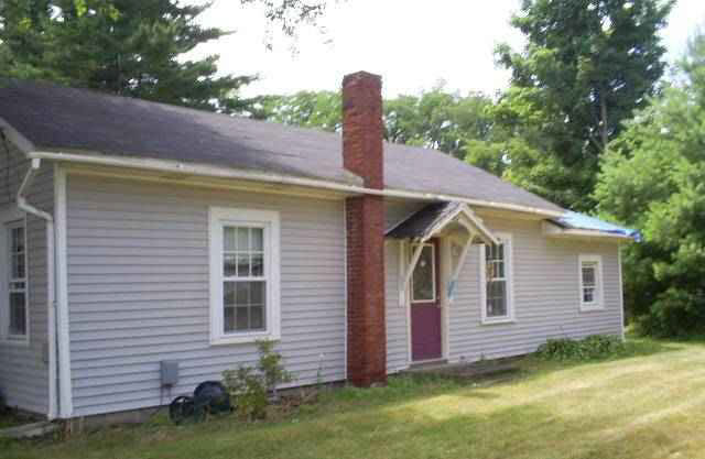 502 Wayne Street Howe, IN 46746 - Photo 1 of 6 Gallery Image 1