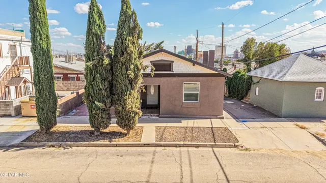 $200,000 | 518 East Crosby Avenue, El Paso, TX 79902