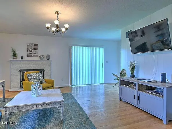 $1,600 | 1601 Cherokee Road, Johnson City, TN 37604