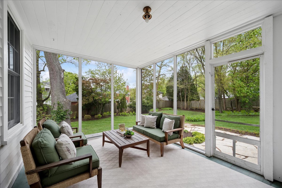 211 Church Road Winnetka, IL 60093 - Photo 23 of 42 Gallery Image 23