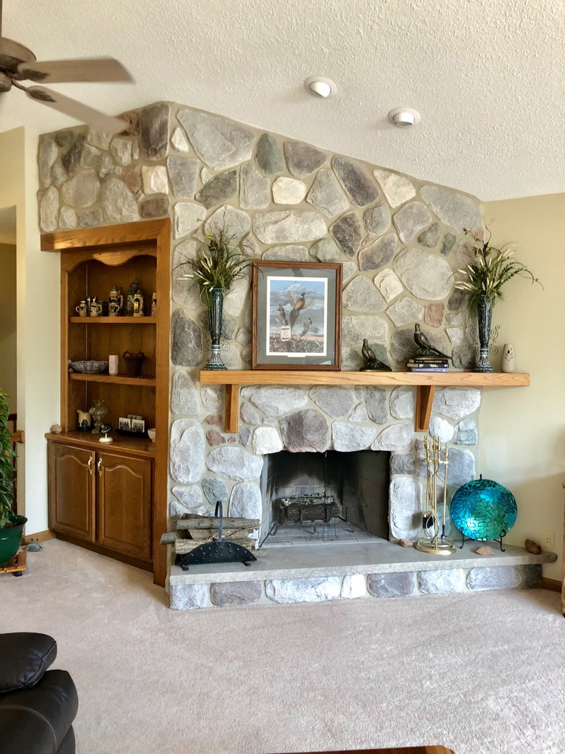 2161 Fawn Ridge Road Dixon, IL 61021 - Photo 11 of 37