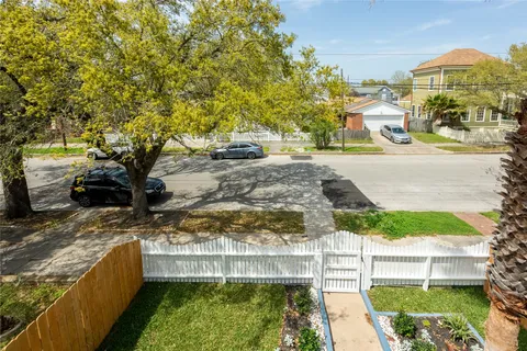 $499,000 | 3209 Ursuline Street, Galveston, TX 77550