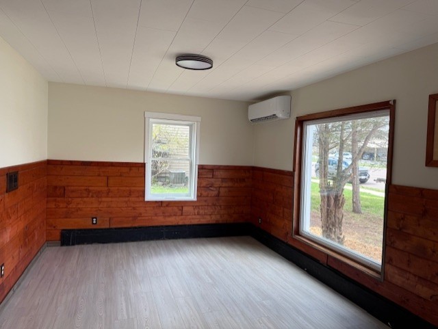 112 3rd Avenue Shell Lake, WI 54871 - Photo 15 of 31