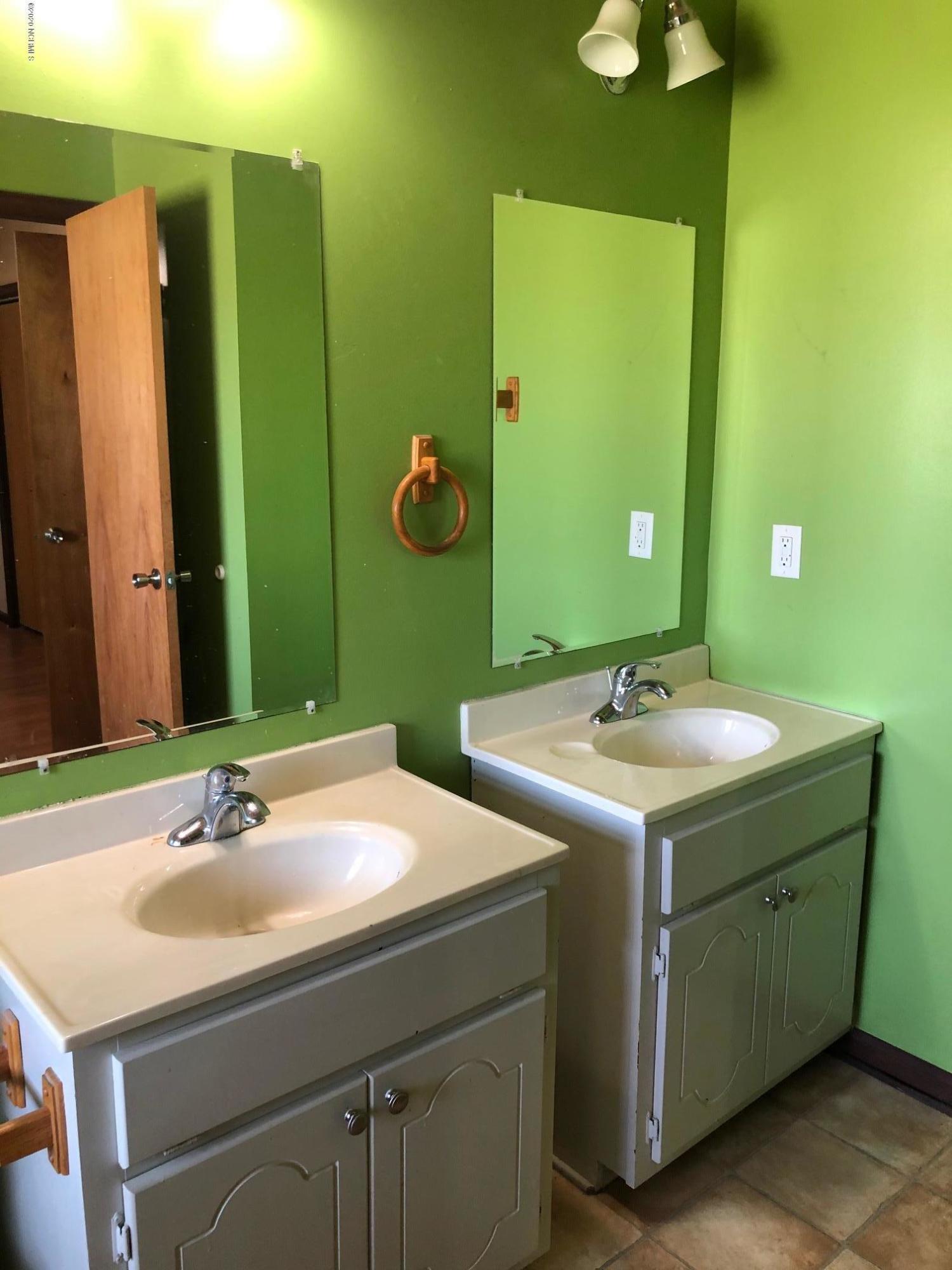 5113 Holdens Cross Road Wilson, NC 27893 - Photo 11 of 17 10 Master Bathroom Vanities