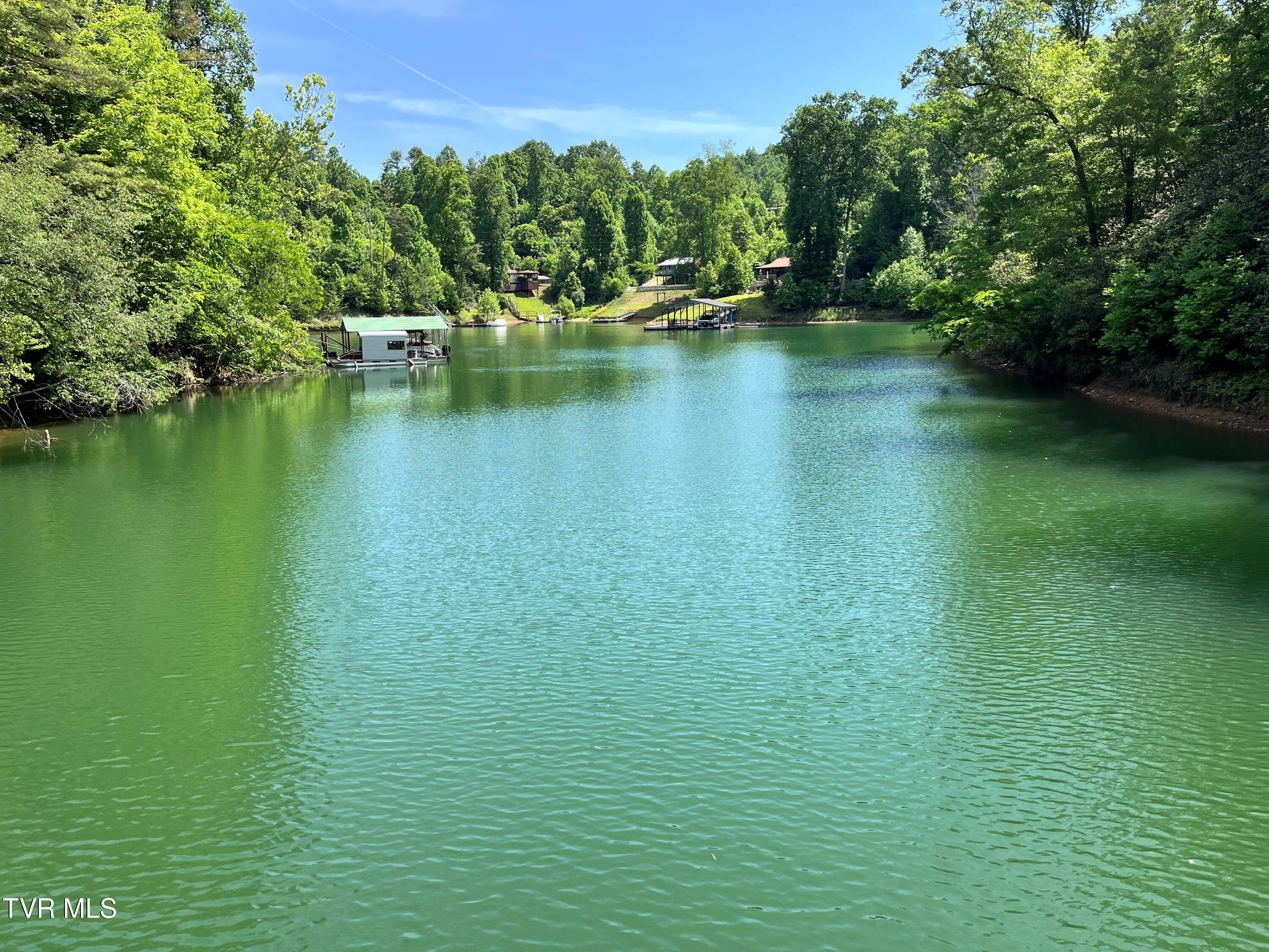 Tr1 Smith Hollow Road, Unit 1 3 3A 4 Butler, TN 37640 - Photo 24 of 37 jh23