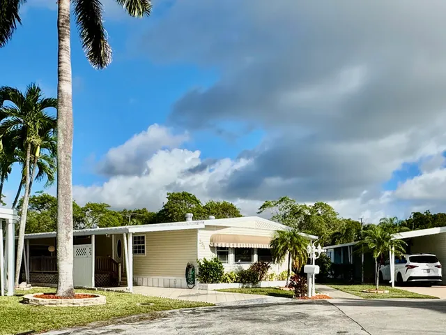$299,999 | 231 Northwest 53rd Court, Deerfield Beach, FL 33064