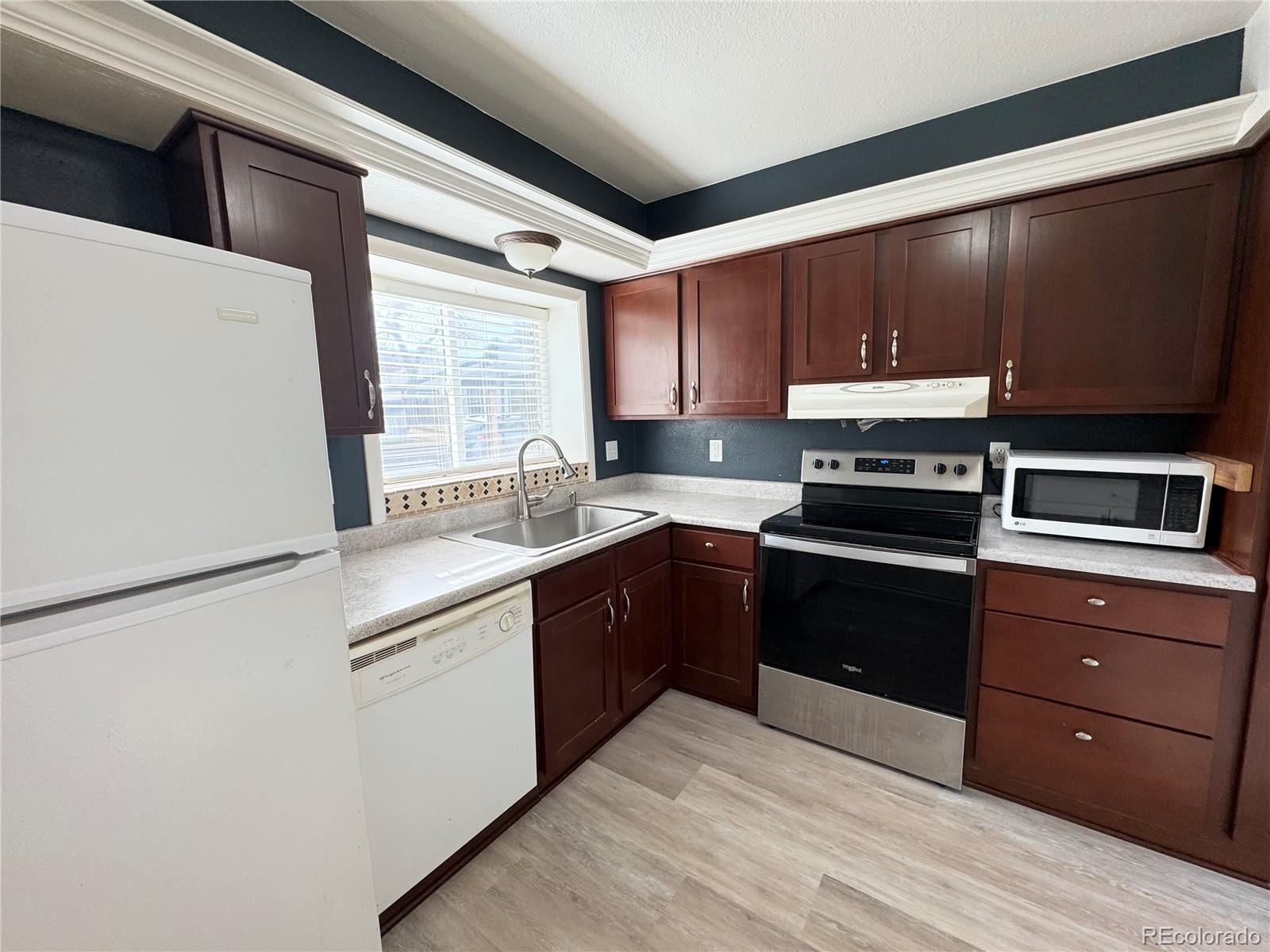 16353 East Rice Place, Unit A Aurora, CO 80015 - Photo 10 of 20