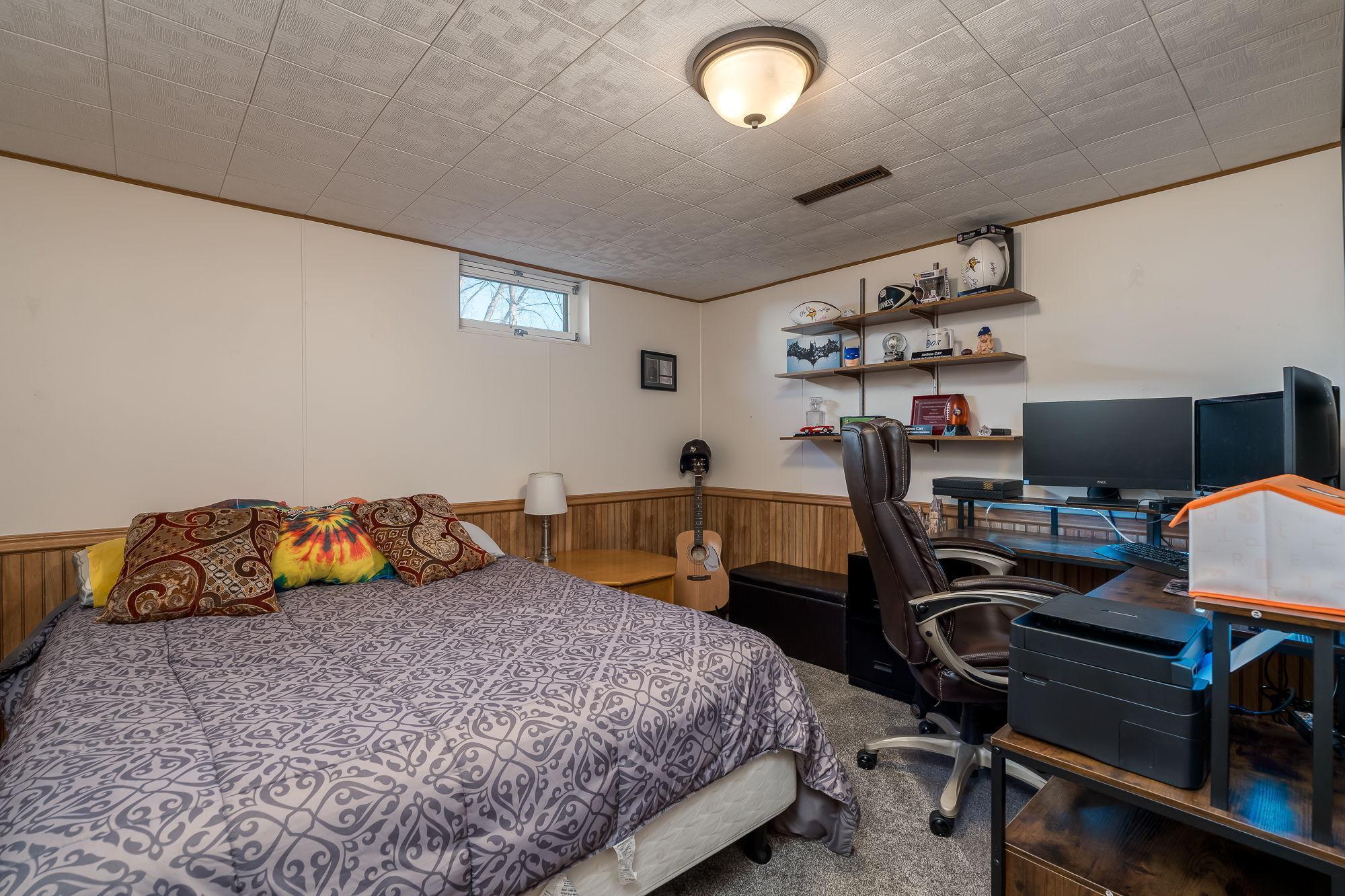 1444 Howard Street St. Peter, MN 56082 - Photo 23 of 31