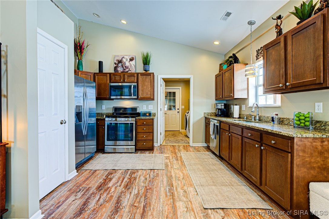 3503 Speith Road Henryville, IN 47126 - Photo 15 of 47