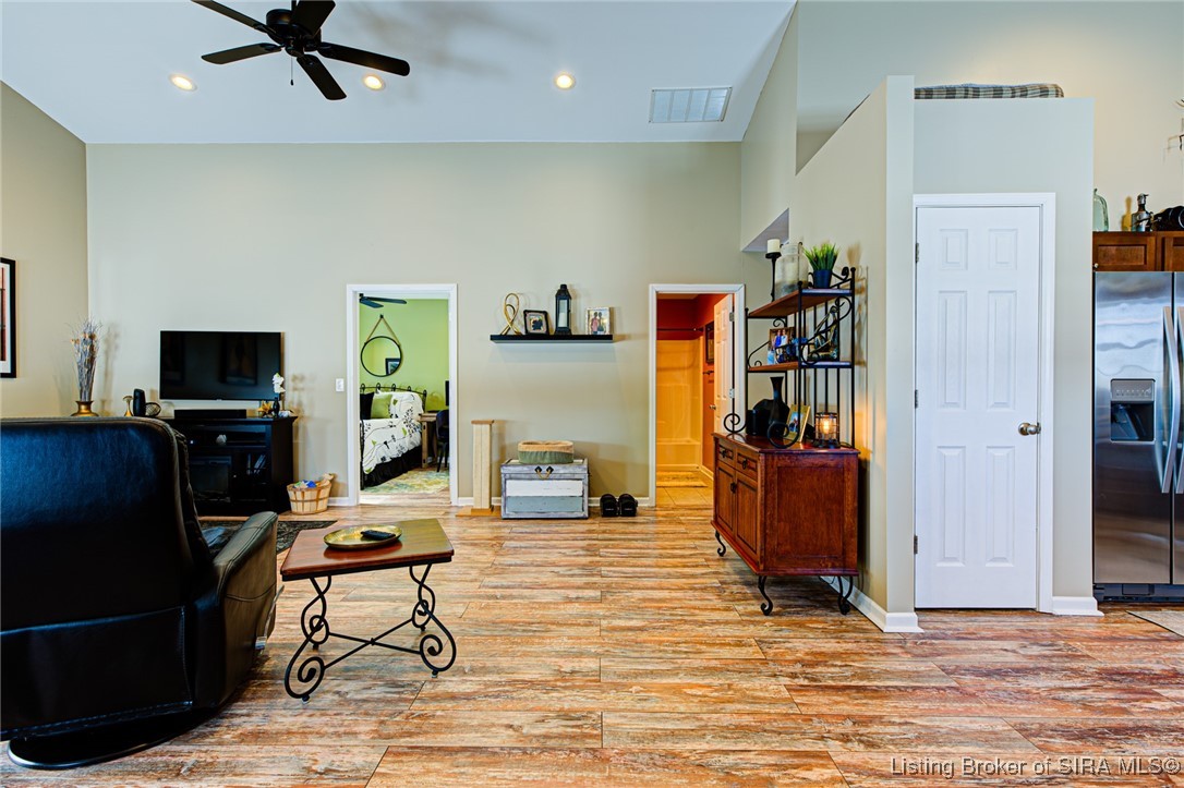 3503 Speith Road Henryville, IN 47126 - Photo 10 of 47