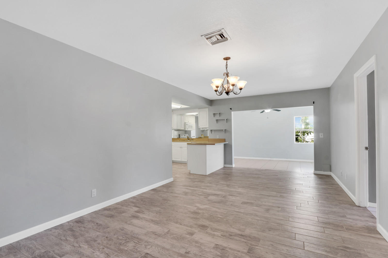 19752 North Riverside Drive Jupiter, FL 33469 - Photo 15 of 33 13_Image_13_of_32_mls