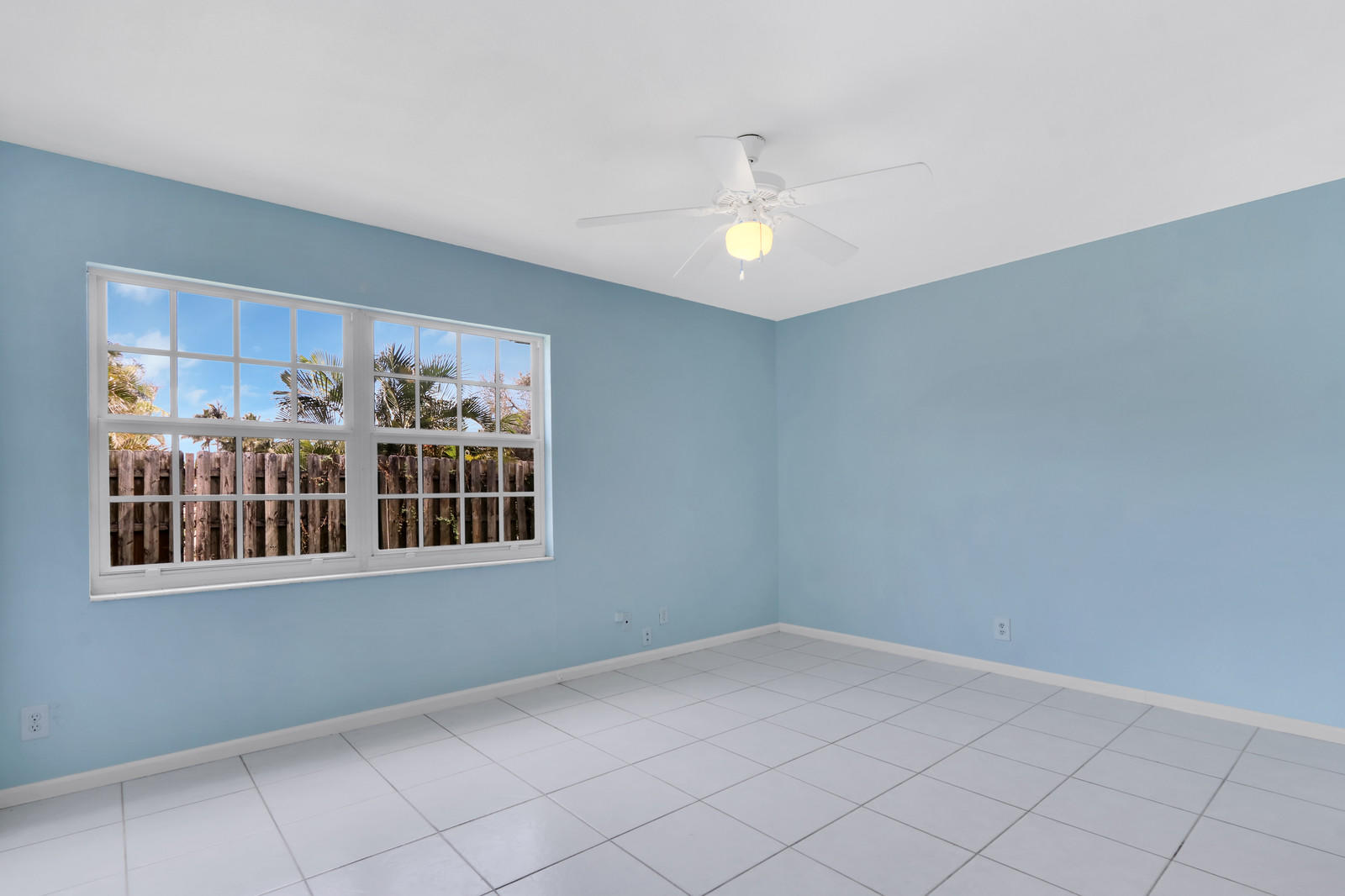 19752 North Riverside Drive Jupiter, FL 33469 - Photo 21 of 33 21_Image_21_of_32_mls