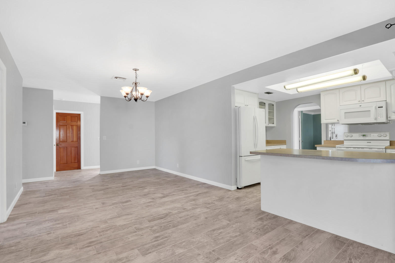 19752 North Riverside Drive Jupiter, FL 33469 - Photo 4 of 33 14_Image_14_of_32_mls