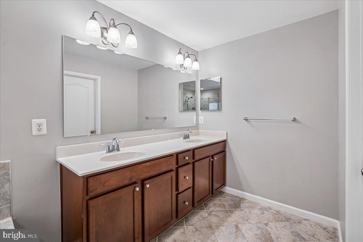 8587 Crooked Tree Lane Laurel, MD 20724 - Photo 13 of 35 Master bathroom