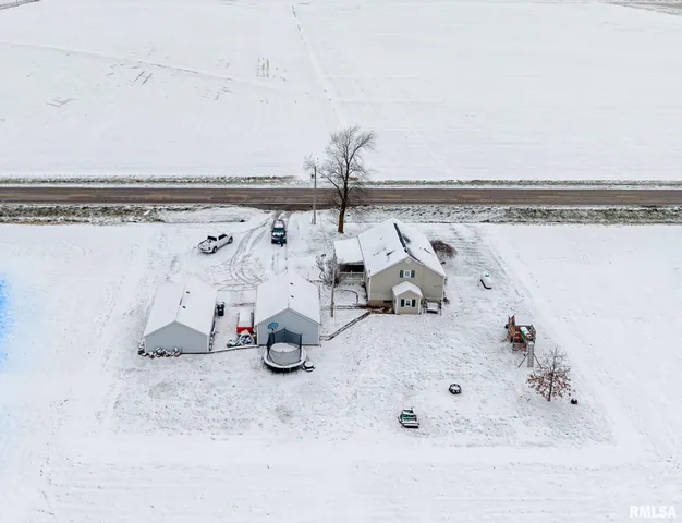 $215,000 | 7302 Hoffman Road, Centralia, IL 62801