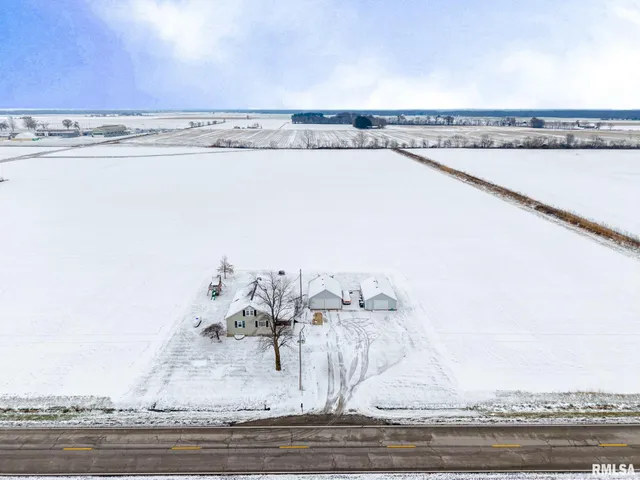 $215,000 | 7302 Hoffman Road, Centralia, IL 62801