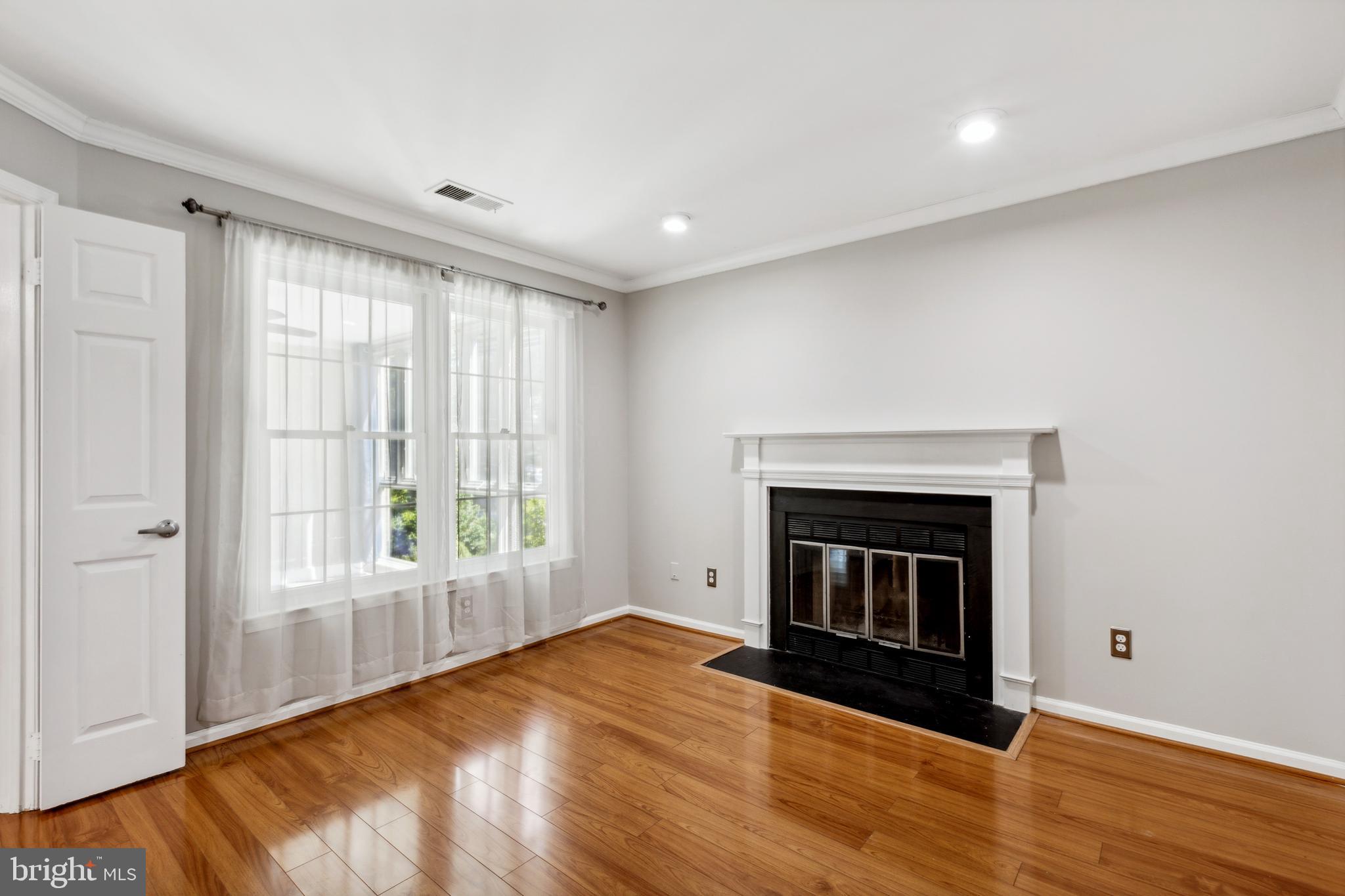 10717 Kings Riding Way, Unit 201 Rockville, MD 20852 - Photo 20 of 41