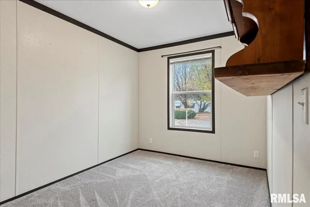 $90,000 | 3725 North Peoria Road, Unit 203, Springfield, IL 62702