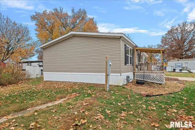 $90,000 | 3725 North Peoria Road, Unit 203, Springfield, IL 62702