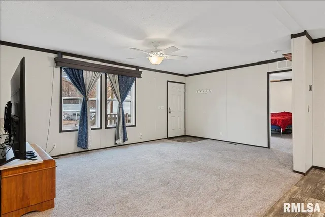 $90,000 | 3725 North Peoria Road, Unit 203, Springfield, IL 62702