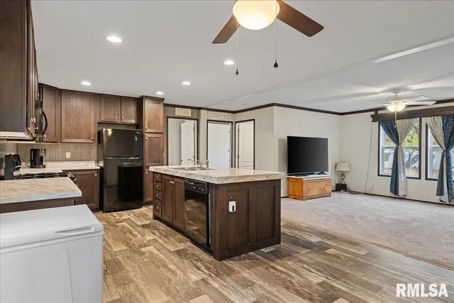 $90,000 | 3725 North Peoria Road, Unit 203, Springfield, IL 62702